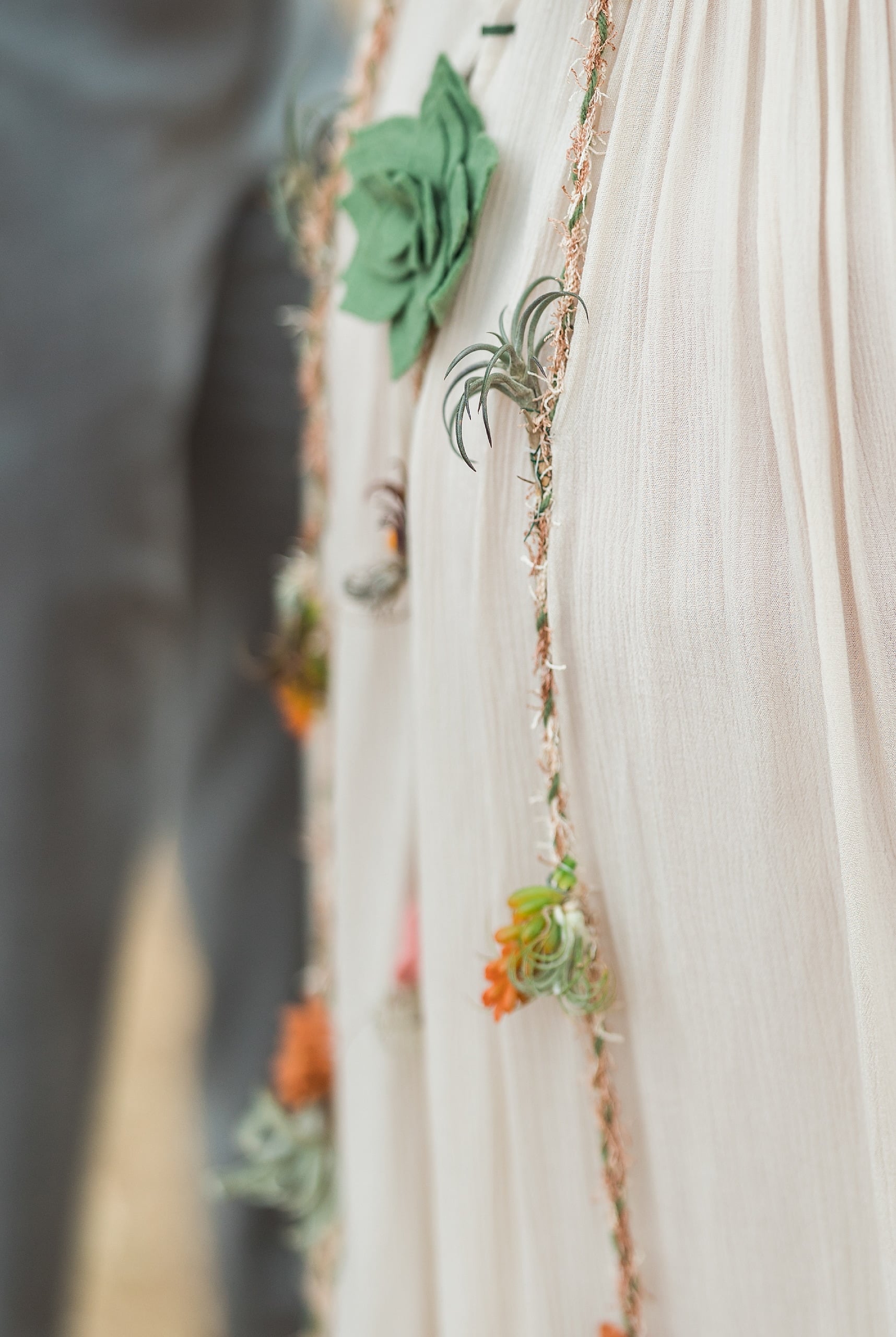 Moriah & Greg’s Wedding — 73 Guest in sweatpants and dress shows mix-and-match casual dress code for celebration